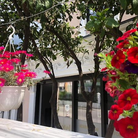 Sr99 Hotel تيرانا المظهر الخارجي الصورة