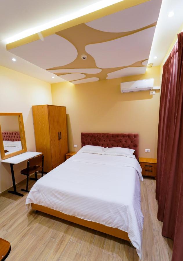 Sr99 Hotel تيرانا المظهر الخارجي الصورة