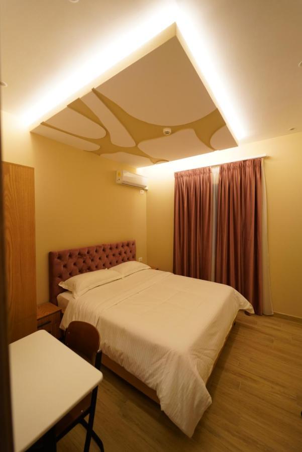 Sr99 Hotel تيرانا المظهر الخارجي الصورة